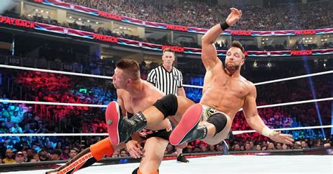 wwe smackdown cageside